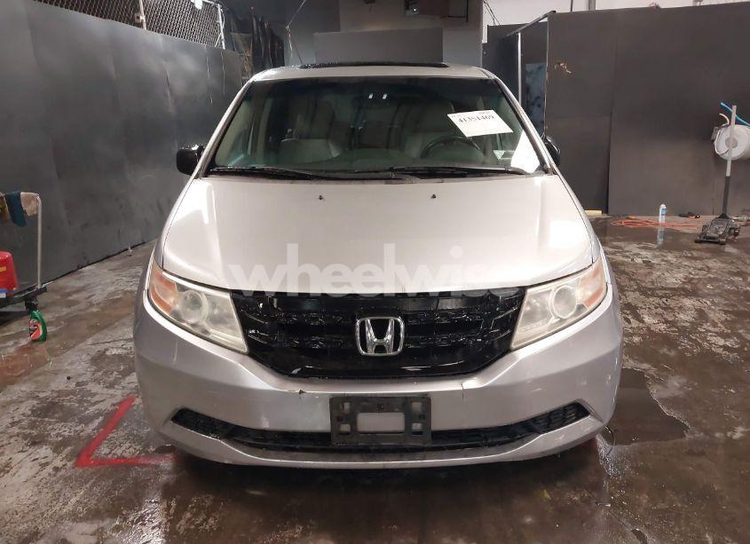 Photo 12 of 2012 Honda Odyssey EX-L (VIN 5FNRL5H62CB106055)