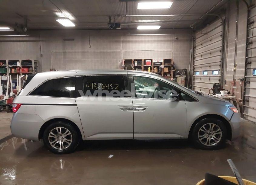 Photo 13 of 2012 Honda Odyssey EX-L (VIN 5FNRL5H62CB110767)