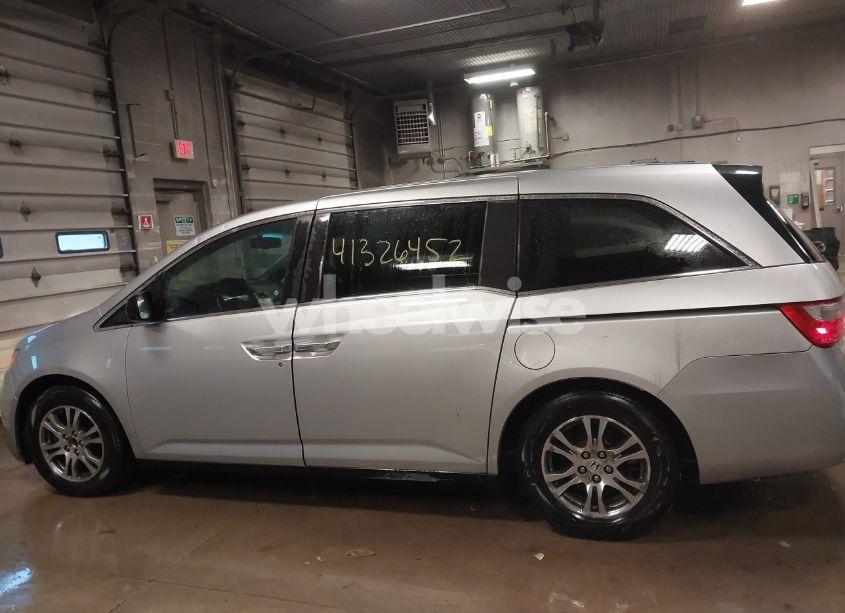 Photo 14 of 2012 Honda Odyssey EX-L (VIN 5FNRL5H62CB110767)