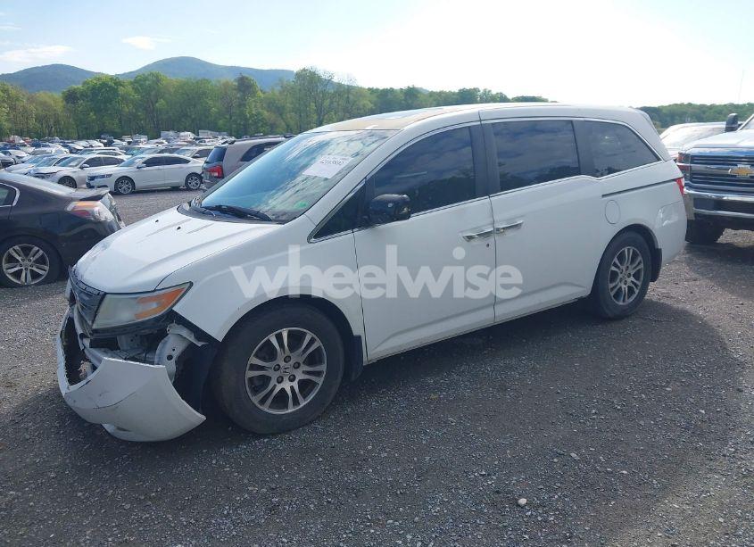 Photo 2 of 2012 Honda Odyssey EX-L (VIN 5FNRL5H62CB117511)