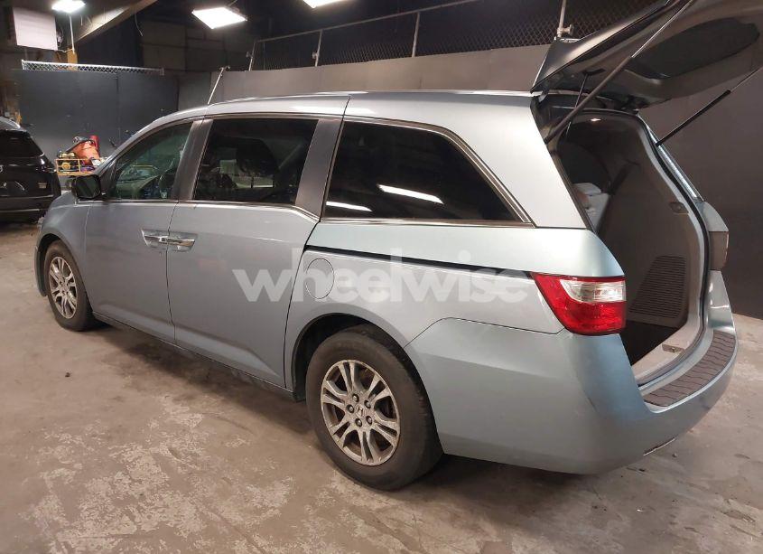Photo 3 of 2012 Honda Odyssey EX-L (VIN 5FNRL5H62CB129609)