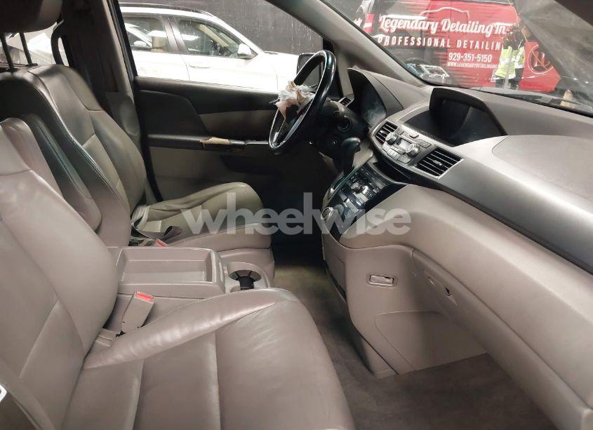 Photo 5 of 2012 Honda Odyssey EX-L (VIN 5FNRL5H62CB129609)