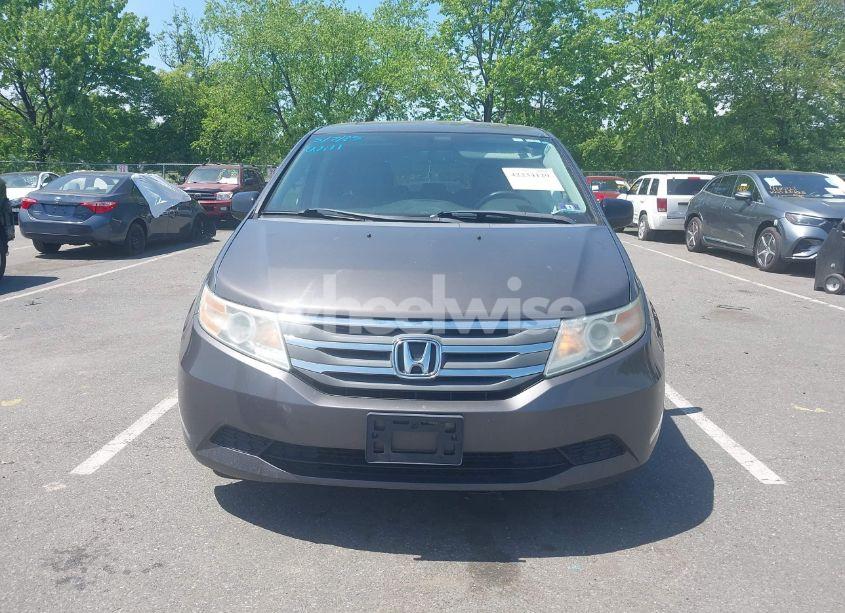 Photo 12 of 2013 Honda Odyssey EX-L (VIN 5FNRL5H62DB007091)
