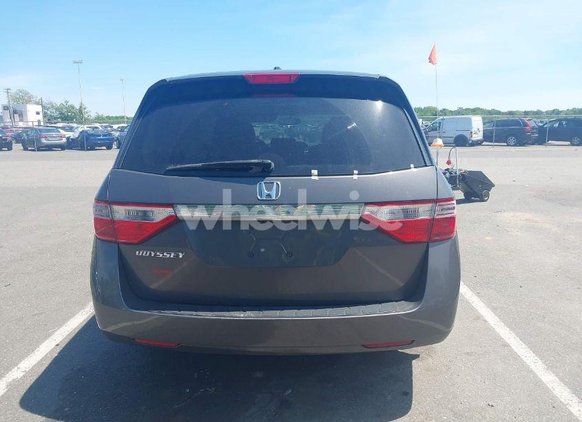 Photo 16 of 2013 Honda Odyssey EX-L (VIN 5FNRL5H62DB007091)