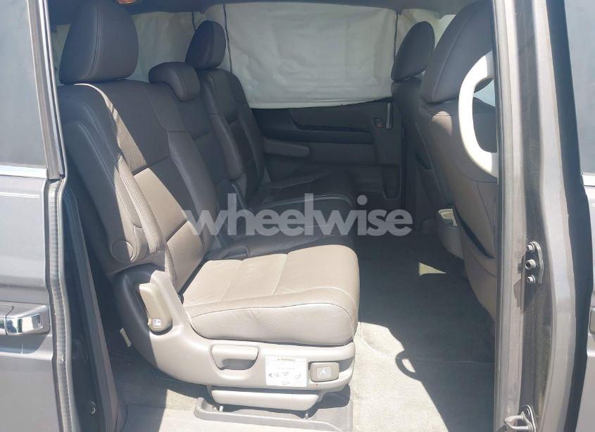 Photo 8 of 2013 Honda Odyssey EX-L (VIN 5FNRL5H62DB007091)