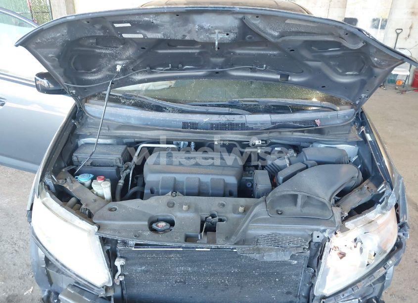 Photo 10 of 2013 Honda Odyssey EX-L (VIN 5FNRL5H62DB015045)