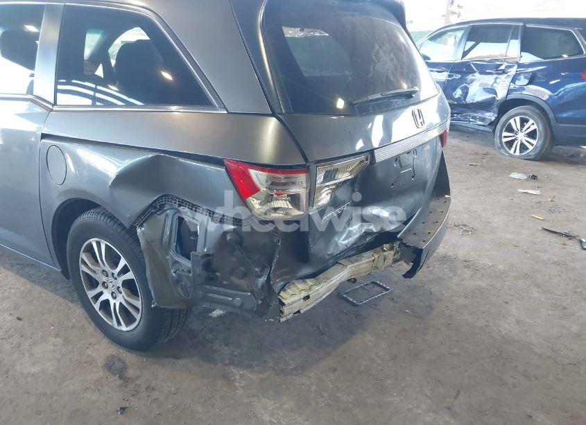 Photo 6 of 2013 Honda Odyssey EX-L (VIN 5FNRL5H62DB015045)