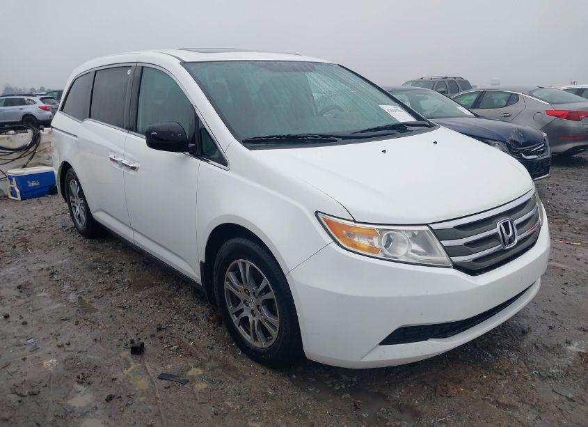 2013 Honda Odyssey EX-L (VIN 5FNRL5H62DB024750) main photo