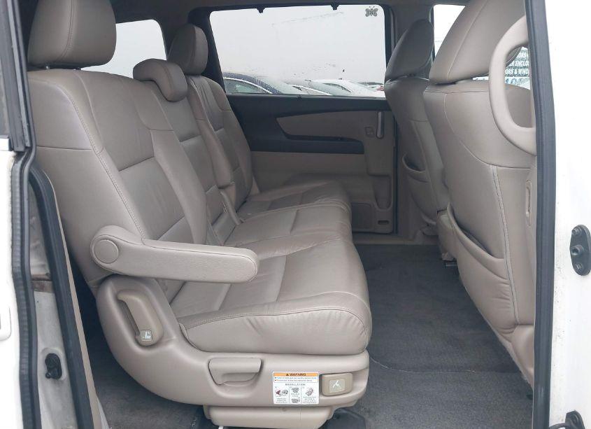 Photo 8 of 2013 Honda Odyssey EX-L (VIN 5FNRL5H62DB024750)