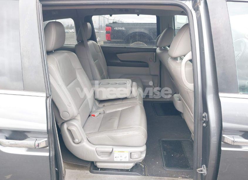 Photo 8 of 2013 Honda Odyssey EX-L (VIN 5FNRL5H62DB024828)
