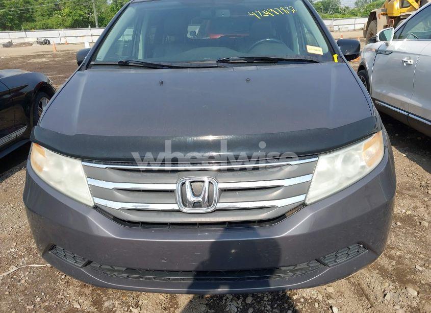 Photo 12 of 2013 Honda Odyssey EX-L (VIN 5FNRL5H62DB027020)