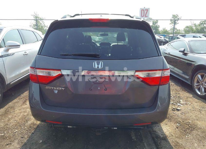 Photo 16 of 2013 Honda Odyssey EX-L (VIN 5FNRL5H62DB027020)