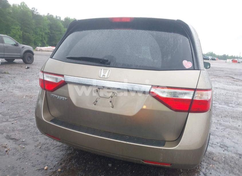 Photo 16 of 2013 Honda Odyssey EX-L (VIN 5FNRL5H62DB045579)