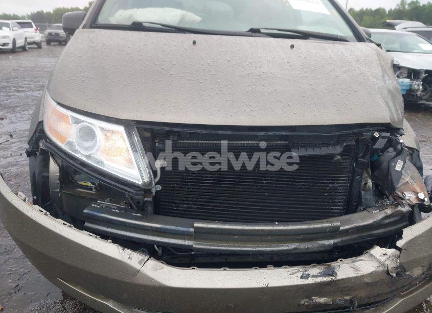 Photo 19 of 2013 Honda Odyssey EX-L (VIN 5FNRL5H62DB045579)