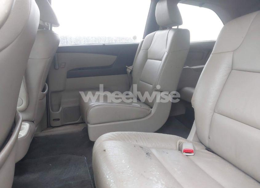 Photo 8 of 2013 Honda Odyssey EX-L (VIN 5FNRL5H62DB045579)