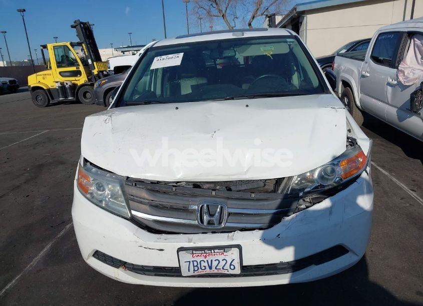 Photo 13 of 2013 Honda Odyssey EX-L (VIN 5FNRL5H62DB055562)