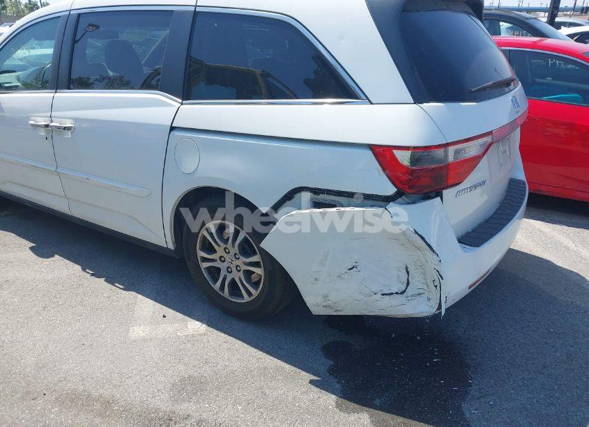 Photo 3 of 2013 Honda Odyssey EX-L (VIN 5FNRL5H62DB055562)