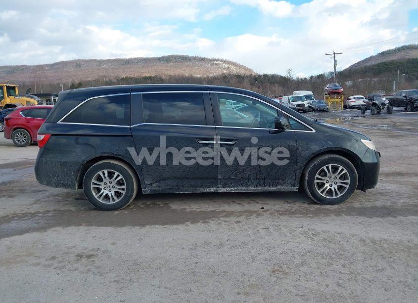 Photo 13 of 2013 Honda Odyssey EX-L (VIN 5FNRL5H62DB075049)