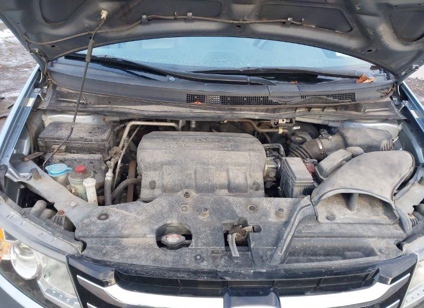 Photo 10 of 2014 Honda Odyssey EX-L (VIN 5FNRL5H62EB052954)