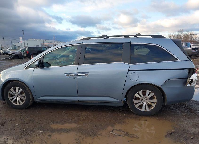 Photo 14 of 2014 Honda Odyssey EX-L (VIN 5FNRL5H62EB052954)