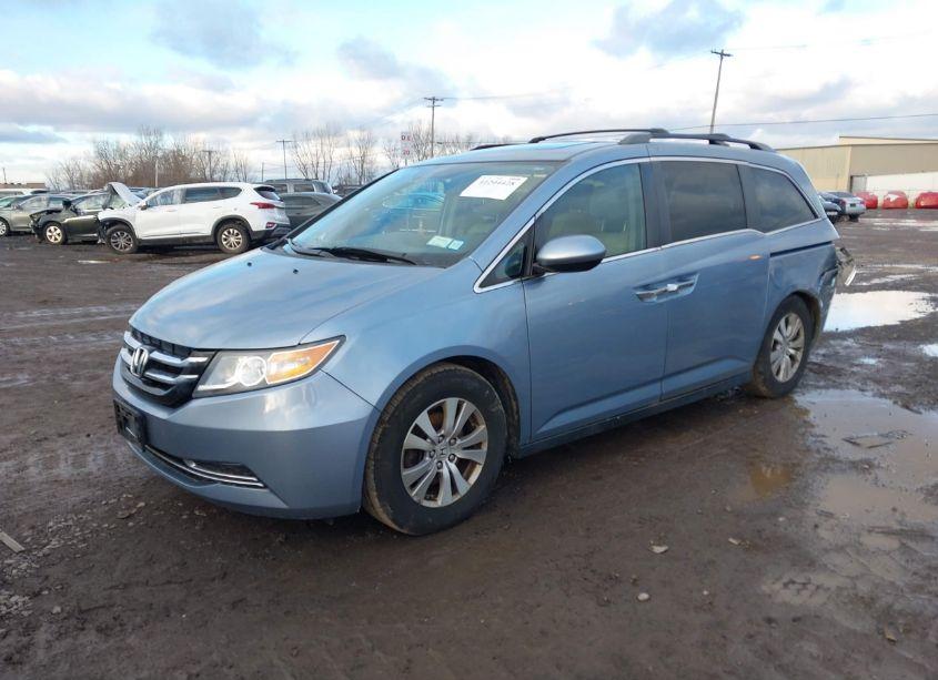 Photo 2 of 2014 Honda Odyssey EX-L (VIN 5FNRL5H62EB052954)