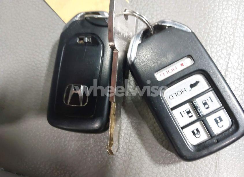 Photo 11 of 2014 Honda Odyssey EX-L (VIN 5FNRL5H62EB072380)