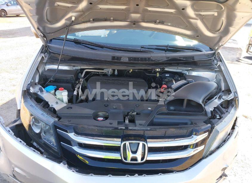 Photo 10 of 2014 Honda Odyssey EX-L (VIN 5FNRL5H62EB083153)