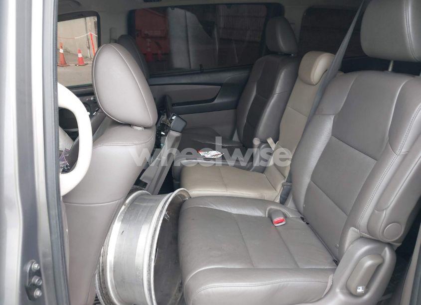 Photo 8 of 2014 Honda Odyssey EX-L (VIN 5FNRL5H62EB084528)