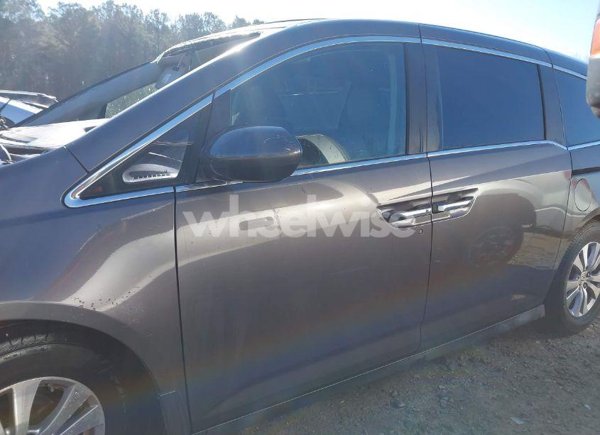 Photo 14 of 2014 Honda Odyssey EX-L (VIN 5FNRL5H62EB092418)