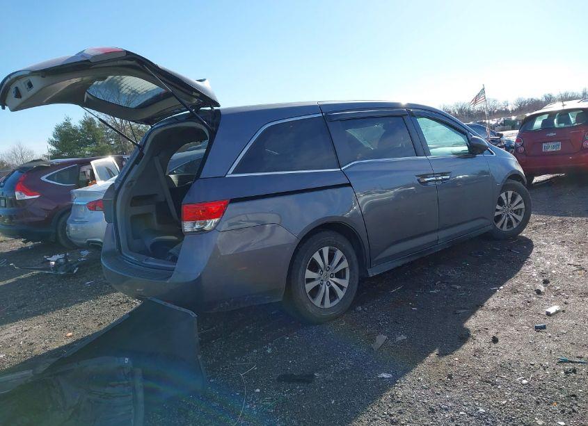 Photo 4 of 2014 Honda Odyssey EX-L (VIN 5FNRL5H62EB101831)