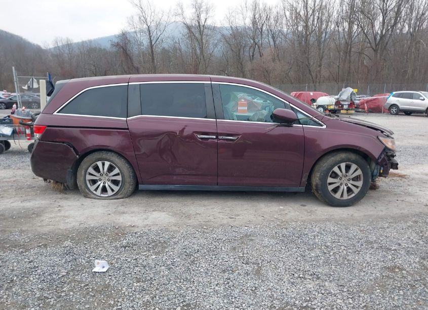 Photo 13 of 2014 Honda Odyssey EX-L (VIN 5FNRL5H62EB118614)