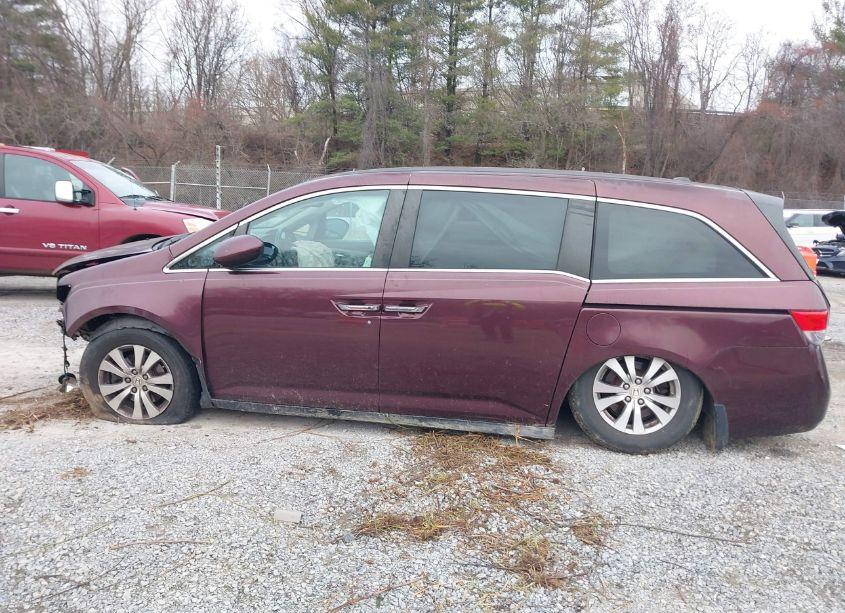 Photo 14 of 2014 Honda Odyssey EX-L (VIN 5FNRL5H62EB118614)