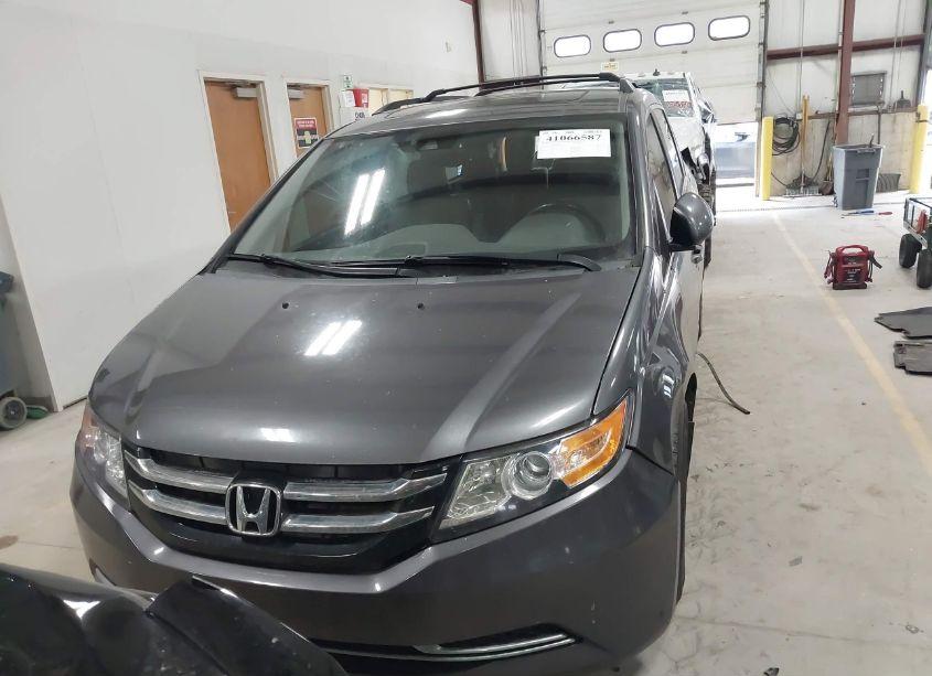 Photo 12 of 2014 Honda Odyssey EX-L (VIN 5FNRL5H62EB132450)