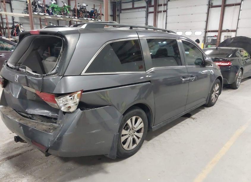 Photo 4 of 2014 Honda Odyssey EX-L (VIN 5FNRL5H62EB132450)