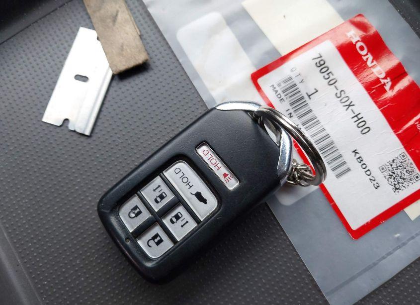 Photo 11 of 2014 Honda Odyssey EX-L (VIN 5FNRL5H62EB133467)