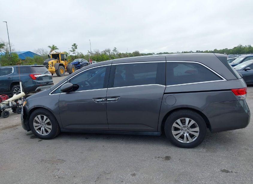 Photo 15 of 2014 Honda Odyssey EX-L (VIN 5FNRL5H62EB133467)