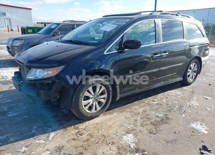 Photo 2 of 2015 Honda Odyssey EX-L (VIN 5FNRL5H62FB003643)