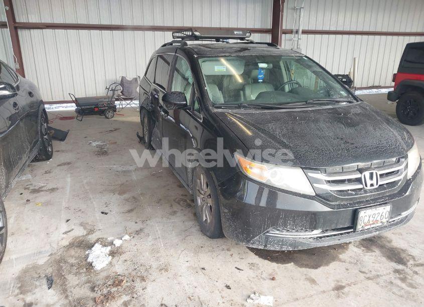 2015 Honda Odyssey EX-L (VIN 5FNRL5H62FB014299) main photo