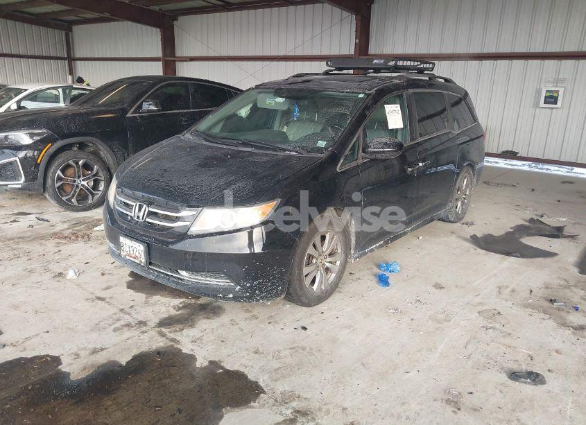 Photo 2 of 2015 Honda Odyssey EX-L (VIN 5FNRL5H62FB014299)