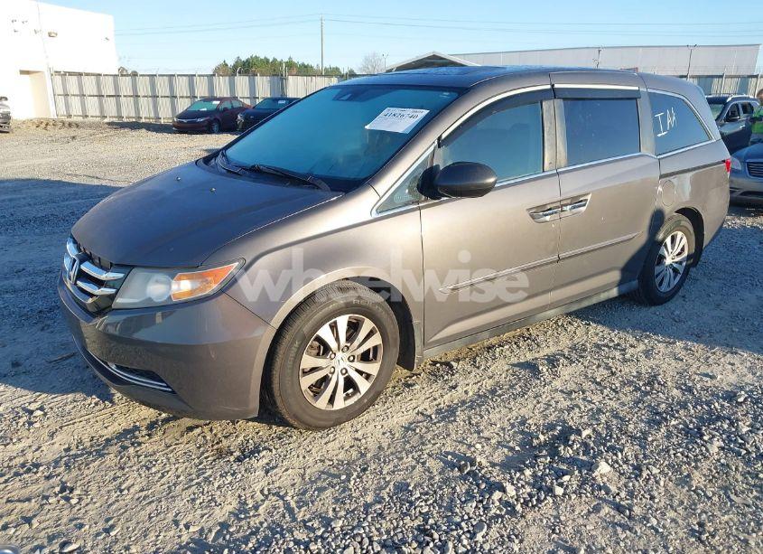 Photo 2 of 2015 Honda Odyssey EX-L (VIN 5FNRL5H62FB038540)