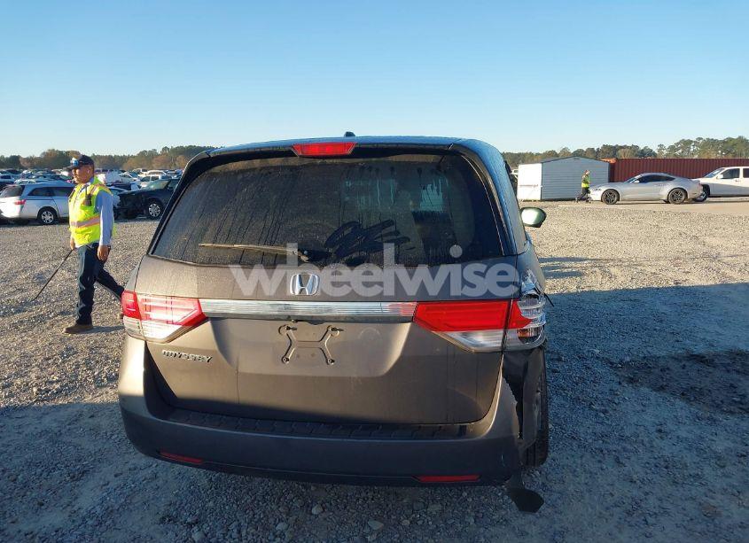 Photo 6 of 2015 Honda Odyssey EX-L (VIN 5FNRL5H62FB038540)