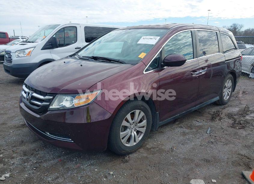 Photo 2 of 2015 Honda Odyssey EX-L (VIN 5FNRL5H62FB043897)