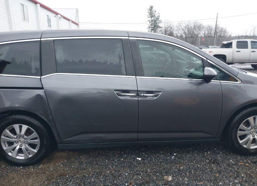 Photo 13 of 2015 Honda Odyssey EX-L (VIN 5FNRL5H62FB057976)