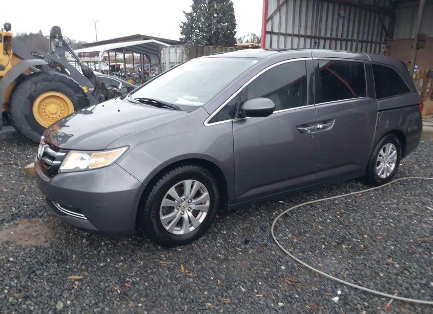 Photo 2 of 2015 Honda Odyssey EX-L (VIN 5FNRL5H62FB057976)