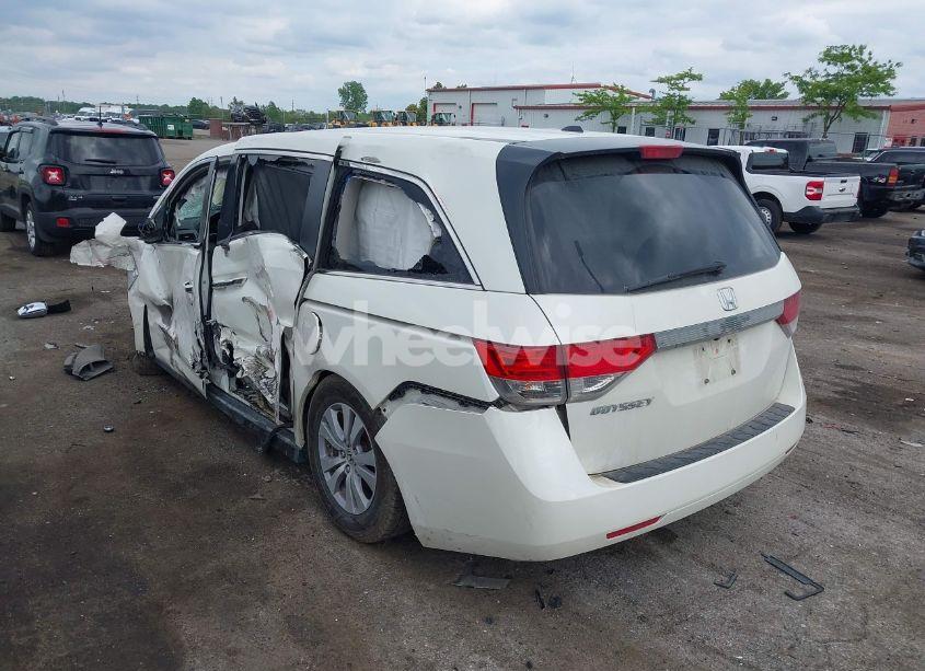 Photo 3 of 2015 Honda Odyssey EX-L (VIN 5FNRL5H62FB119389)