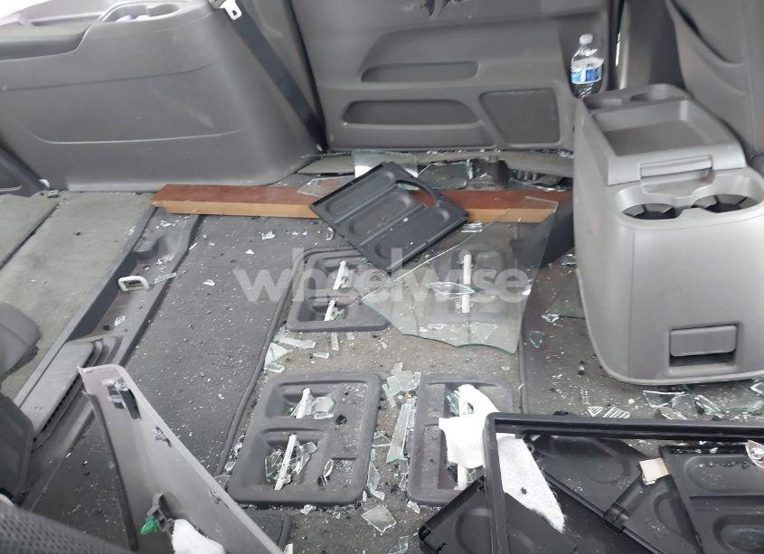 Photo 8 of 2015 Honda Odyssey EX-L (VIN 5FNRL5H62FB119389)