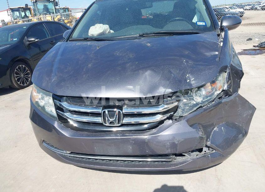 Photo 6 of 2016 Honda Odyssey EX-L (VIN 5FNRL5H62GB002056)