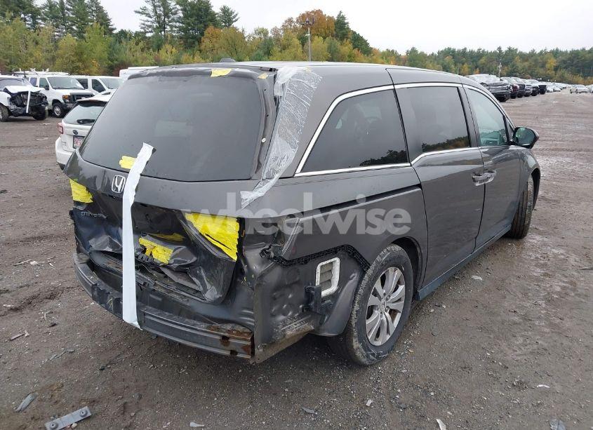 Photo 4 of 2016 Honda Odyssey EX-L (VIN 5FNRL5H62GB004082)