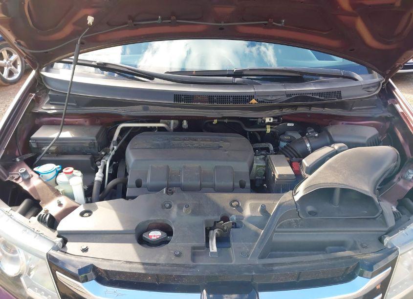 Photo 10 of 2016 Honda Odyssey EX-L (VIN 5FNRL5H62GB072401)