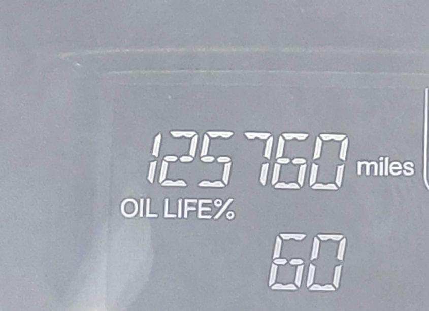 Photo 16 of 2016 Honda Odyssey EX-L (VIN 5FNRL5H62GB091904)